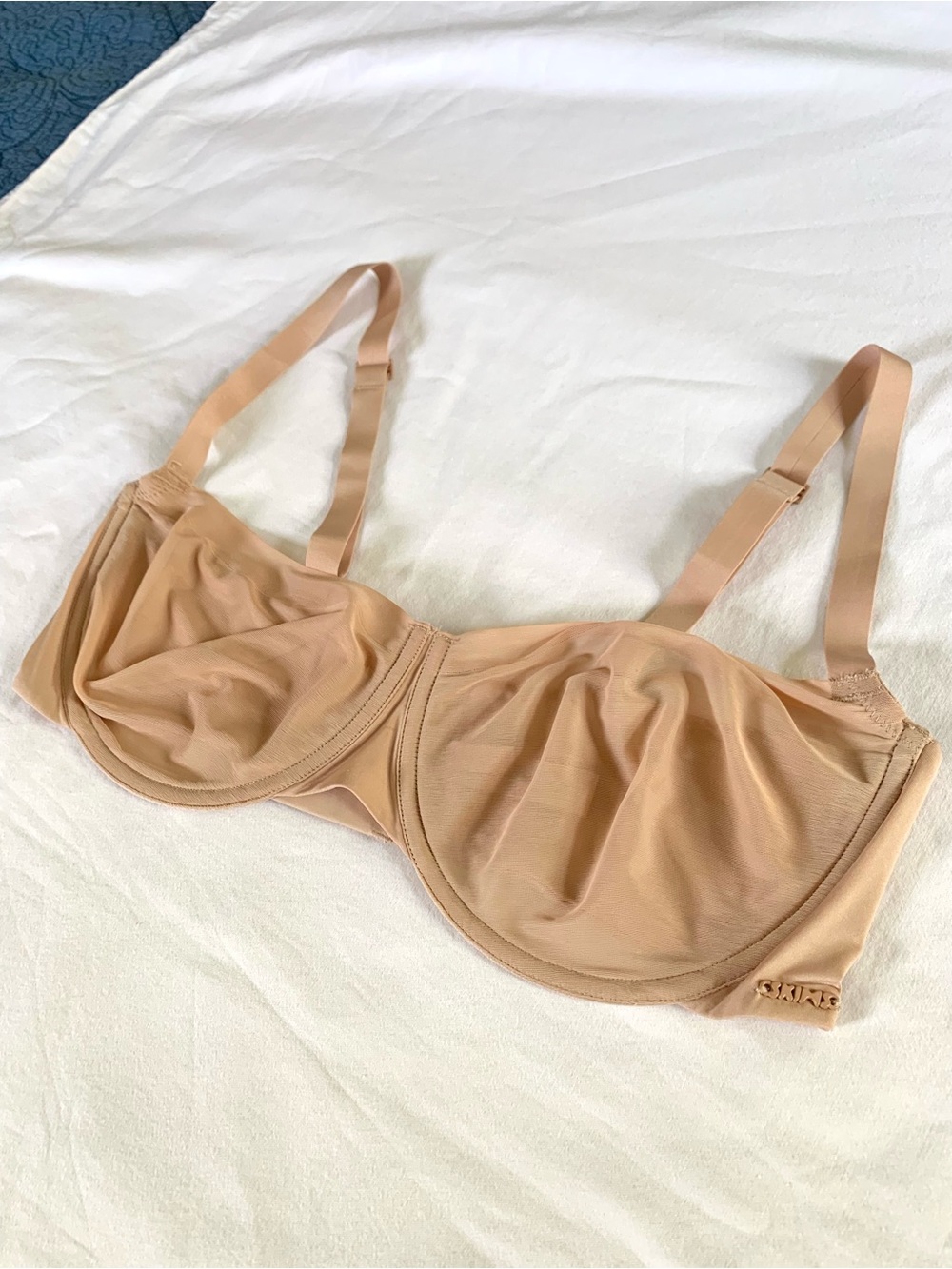 Skims No Show Unlined Balconette Bra. 38D